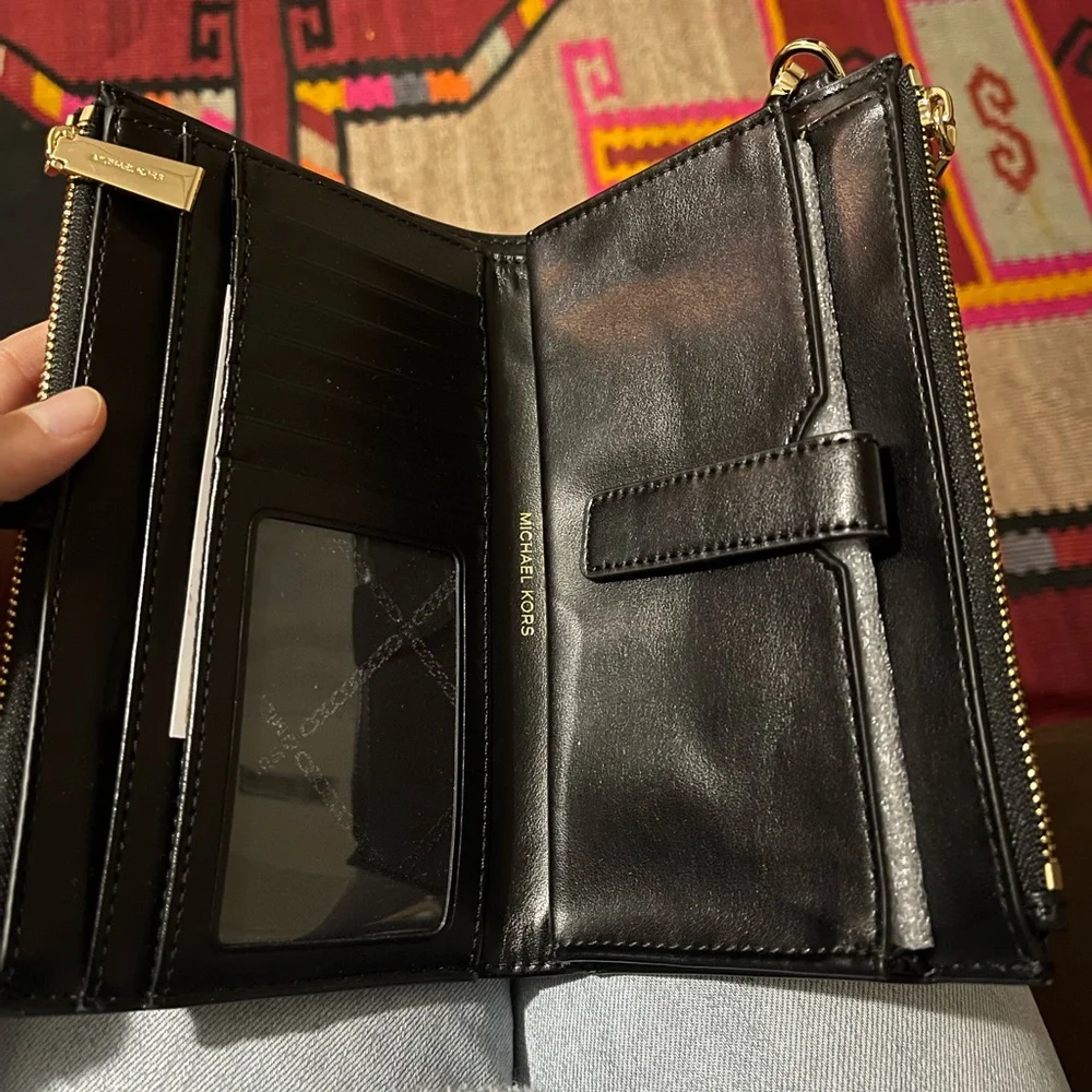 NWOT Michael Kors black pebble double zip wristlet/wallet - Picture 3 of 5